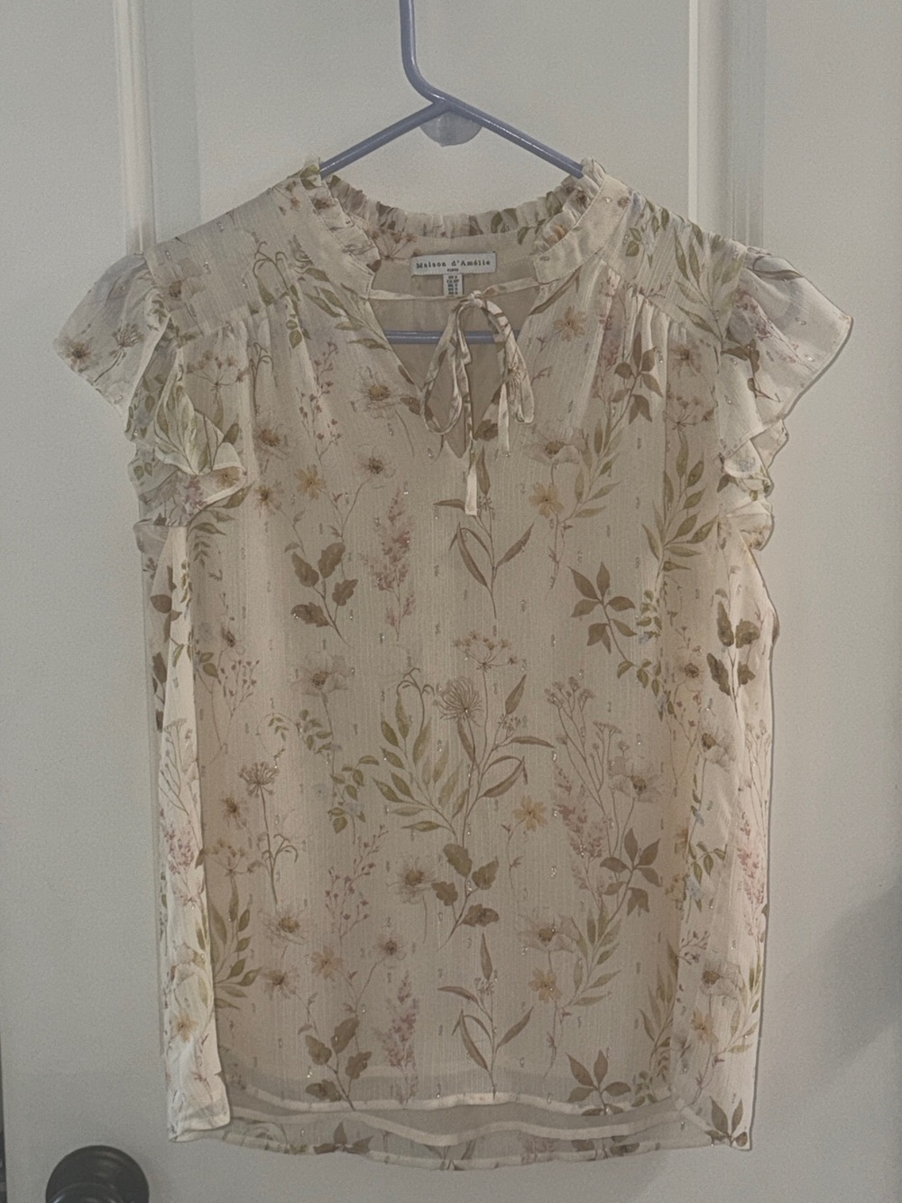 Maison d’Amélie Cream Floral Ruffle Sleeve Cream Blouse Small